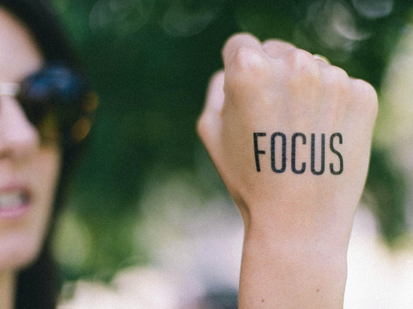 Distracted? Here Are 3 Natural Ways to Level Up Your Mental Focus